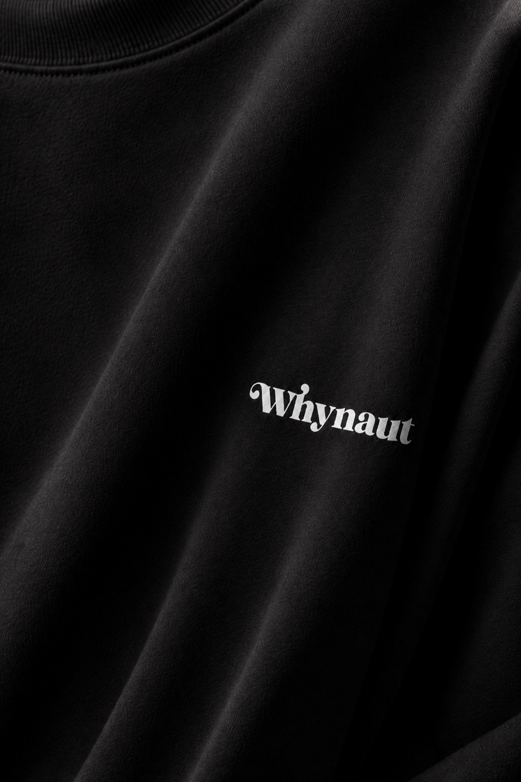 Black Statment tee