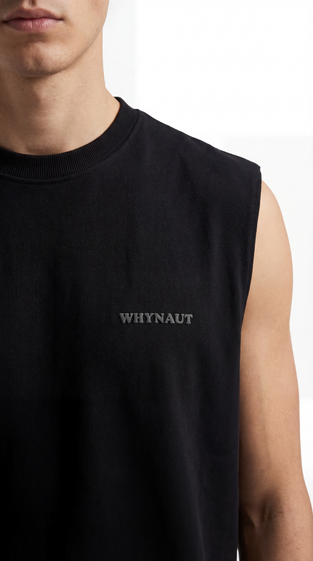BLACK TANK TEE