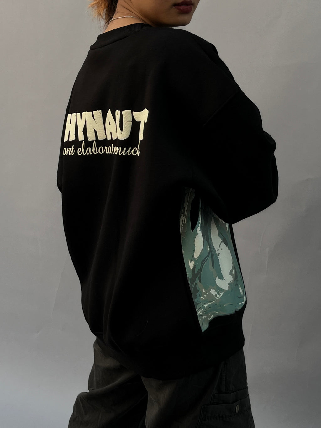 Nashee Sweatshirt